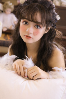 美女露舌头视频